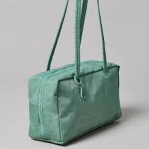 BAGGU UO exclusive bowler in Seafoam